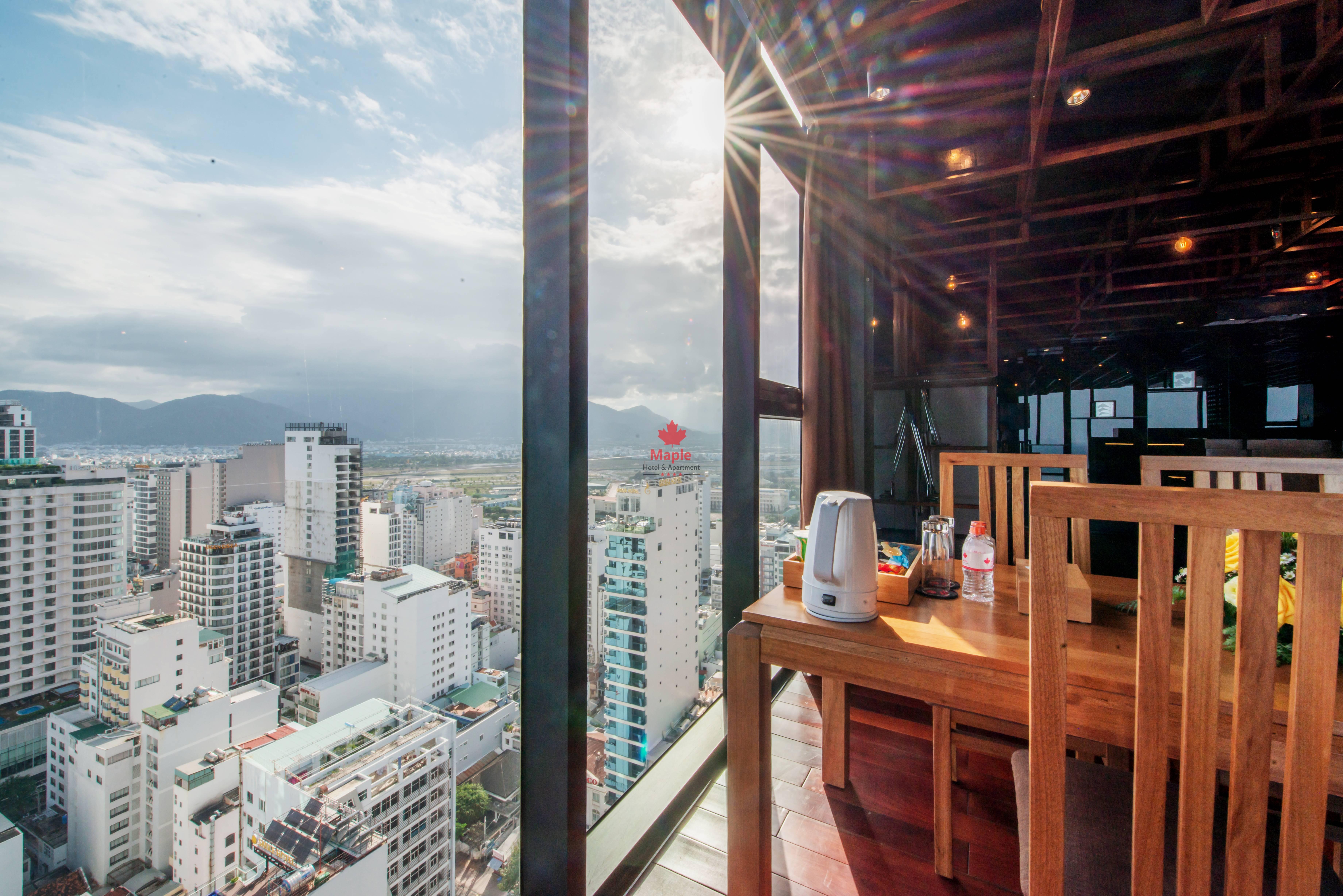 เมเปิล โฮเต็ล แอนด์ อพาร์ตเมนต์ Hotel ญาจาง ภายนอก รูปภาพ